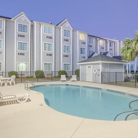 Microtel Inn & Suites By Wyndham Галф Шорс Екстериор снимка